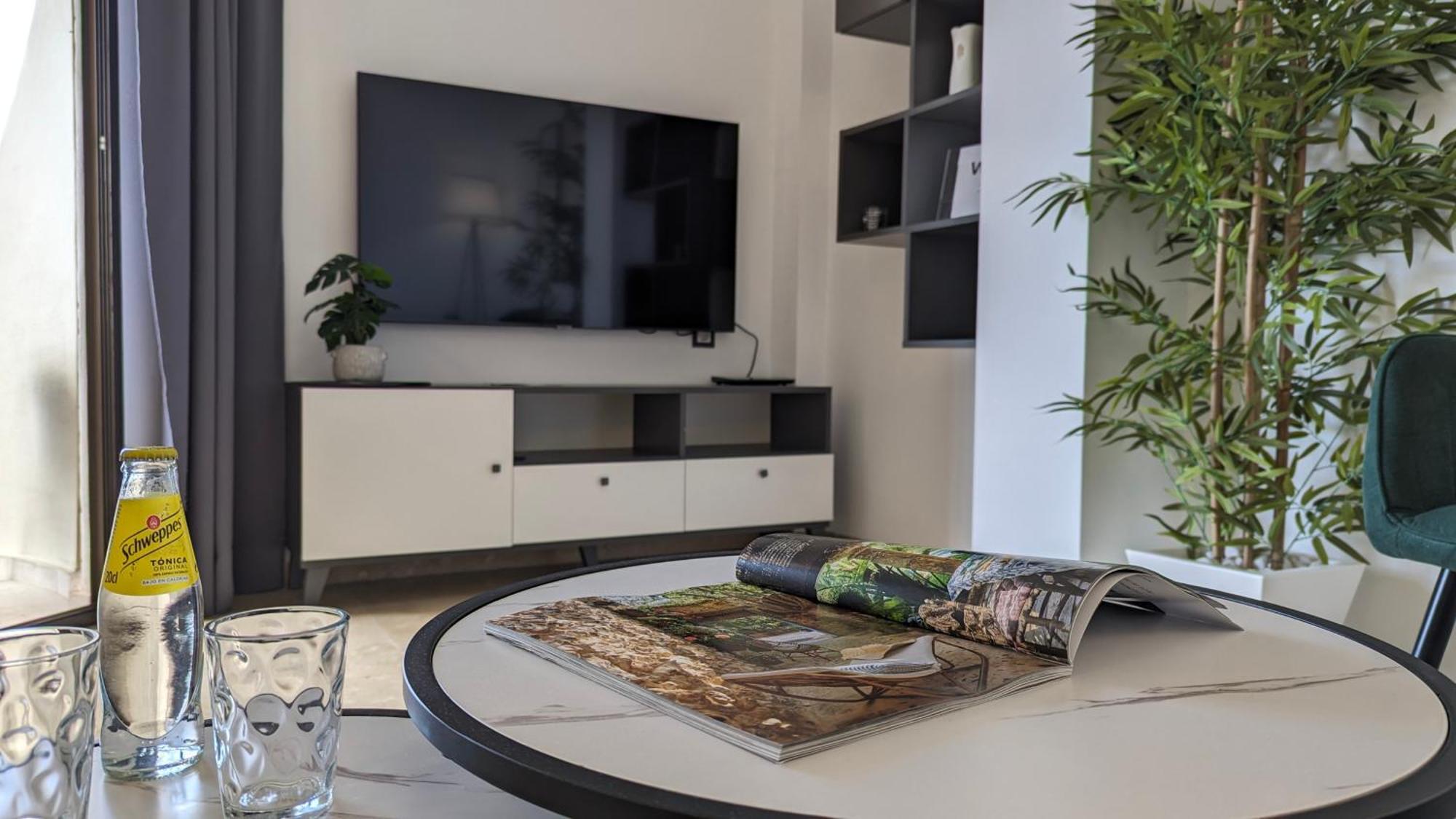 Las Arenas Sea Front Apartments Benidorm Exteriér fotografie