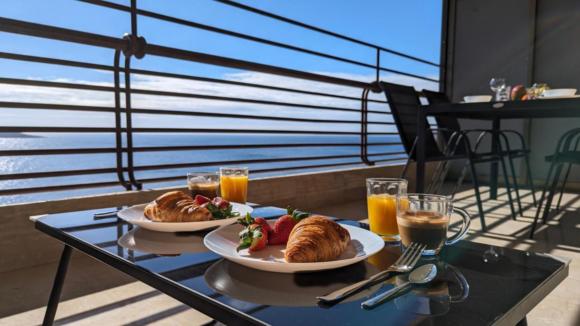 Las Arenas Sea Front Apartments Benidorm Exteriér fotografie