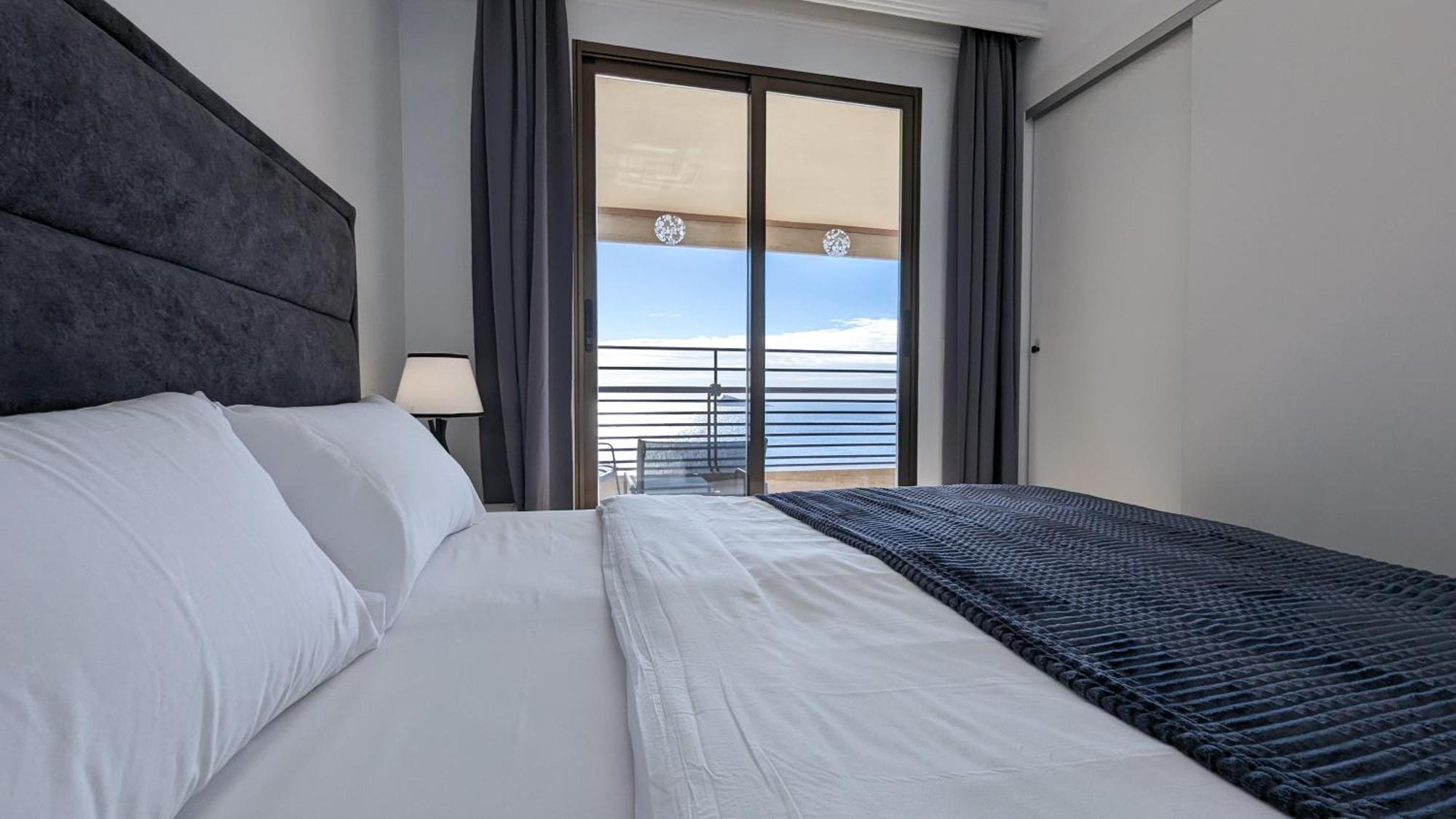 Las Arenas Sea Front Apartments Benidorm Exteriér fotografie